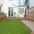 Fences vs Walls: Choosing the Right Option for Your Property